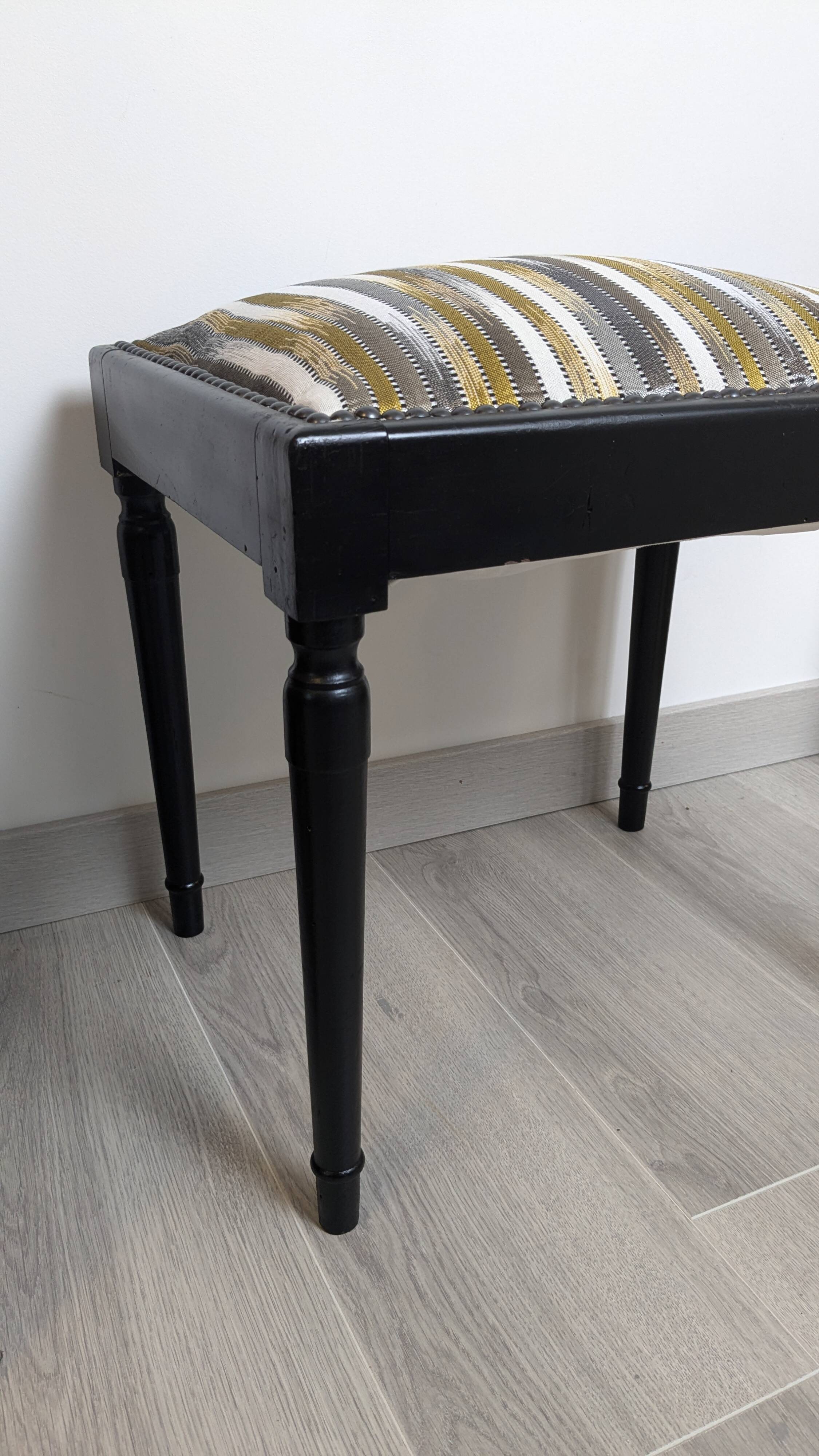 Vintage rectangular piano stool