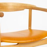 Fauteuil PP208 de Hans Wegner pour PP Møbler (Danemark, années 1970).