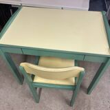 Children's desk