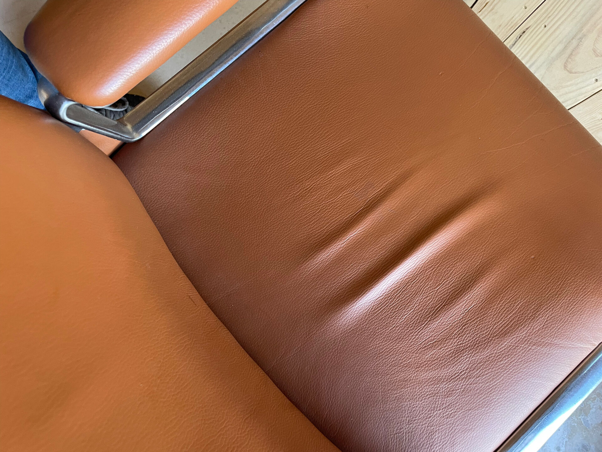Armchair P125 O. Borsani
