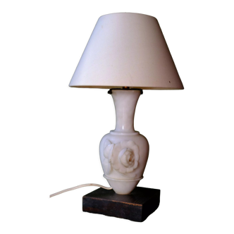 Alabaster lamp