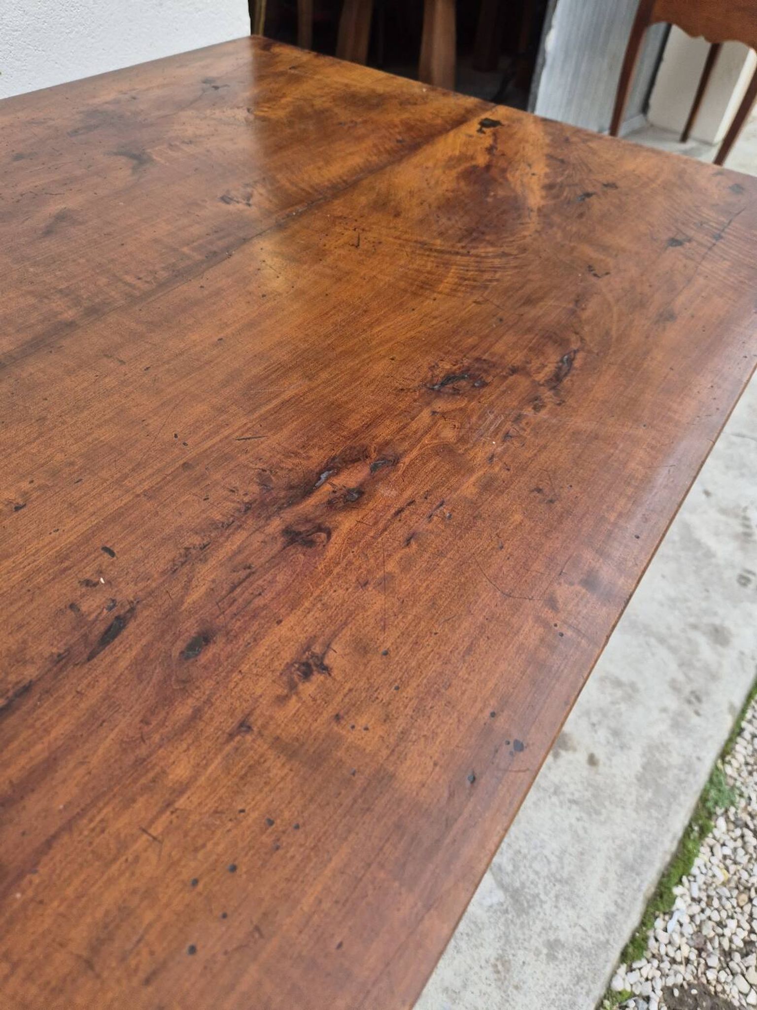 Table de Ferme bourguignonne à entretoise en noyer massif 19éme deux tiroirs-1m82