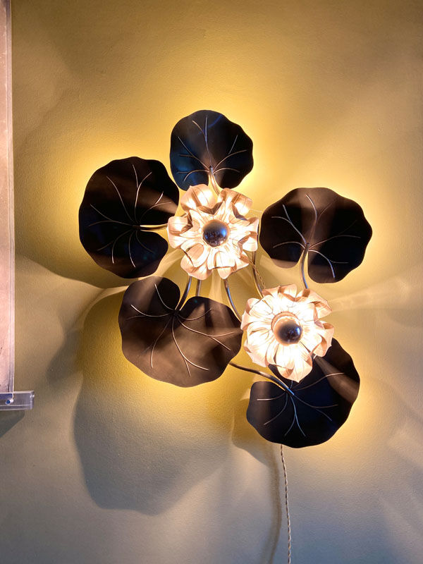 Large water lily wall lamp from the Florart house, 1960s-1970s