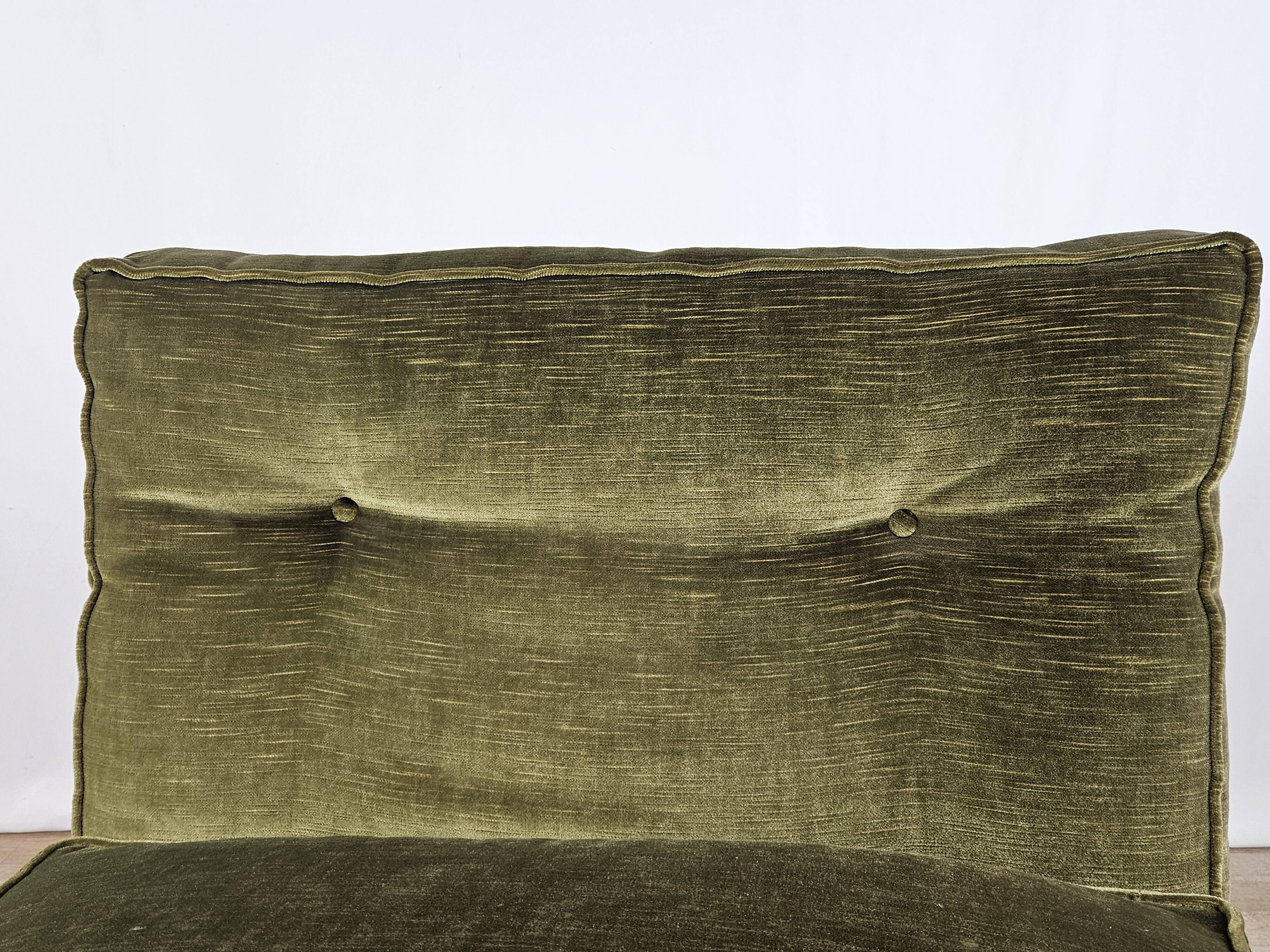 70s corner sofa in green fabric