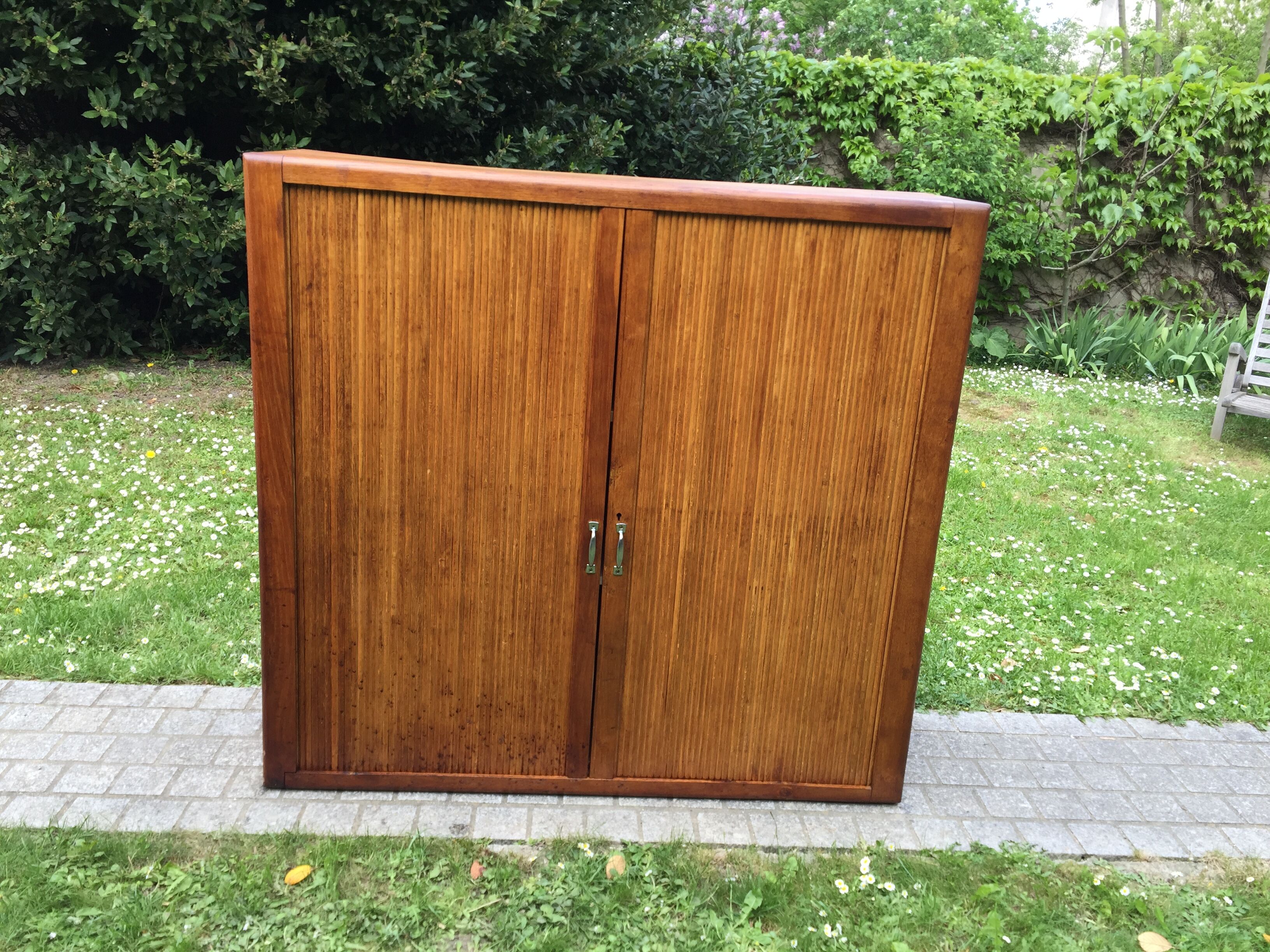 Low cupboard / curtain 1950 vintage blond oak buffet