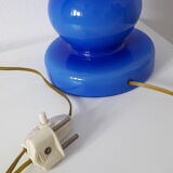 Globe opaline lamp