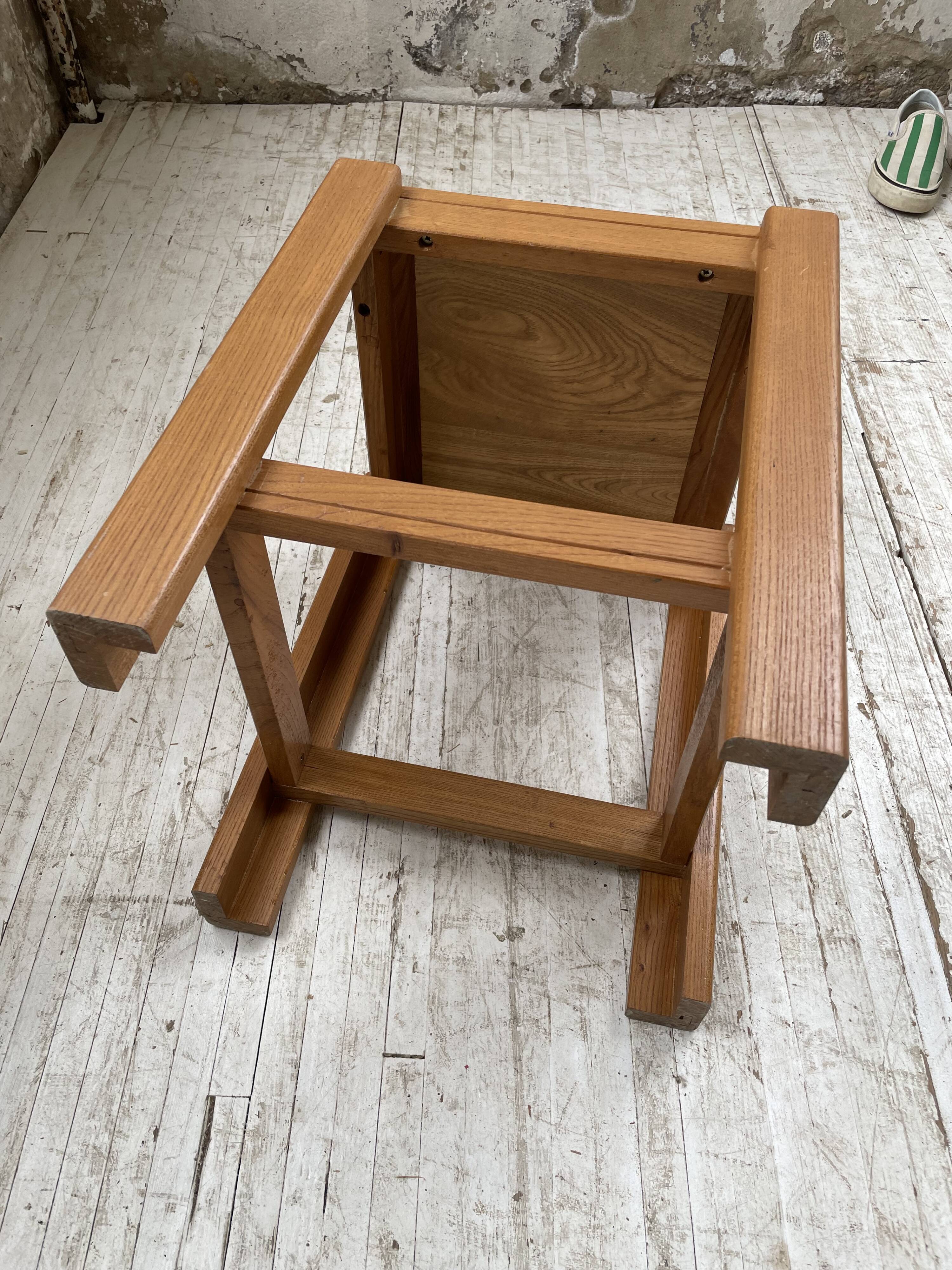 Solid elm stool Maison Regain