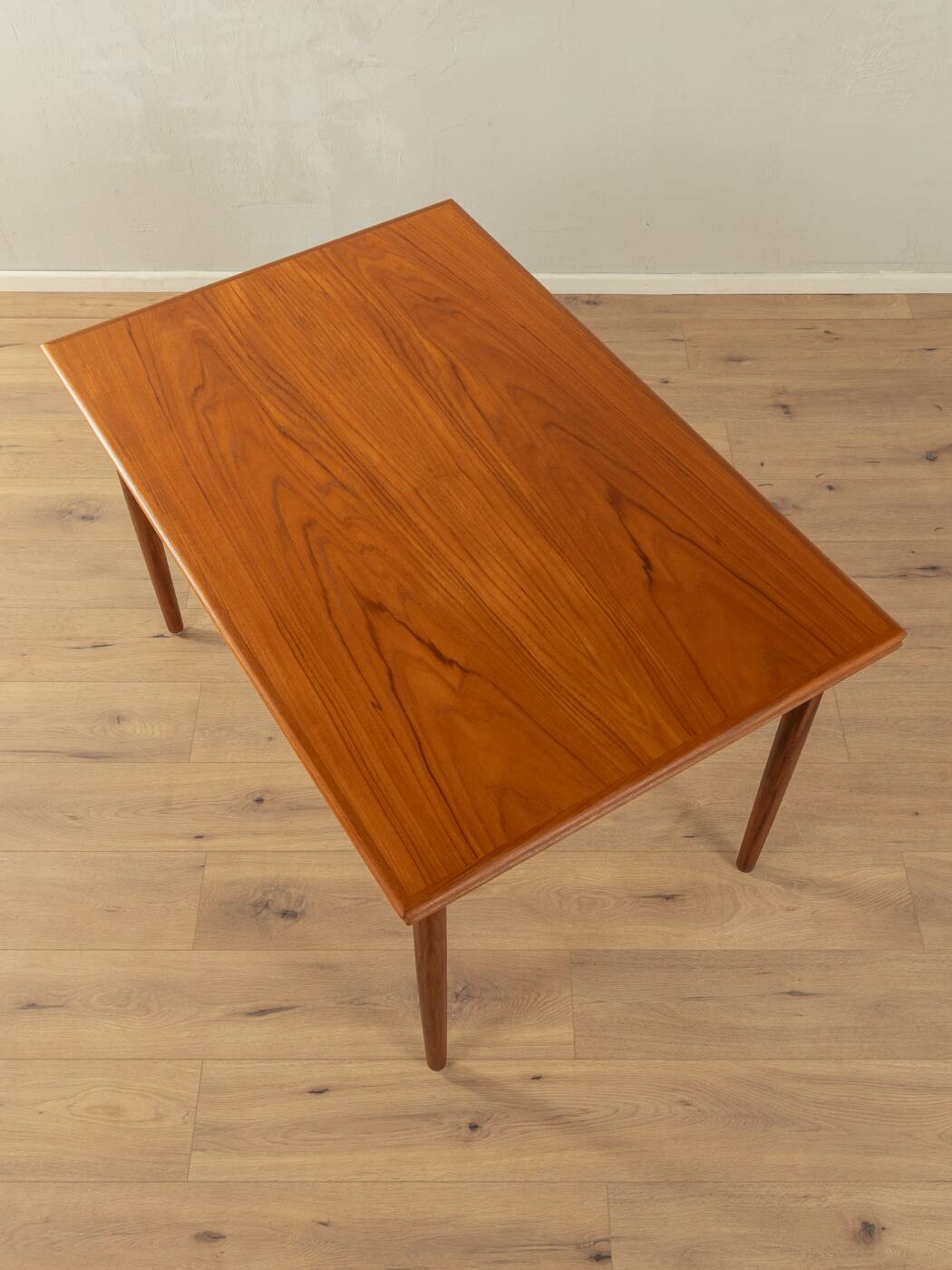 Table à manger des années 1960