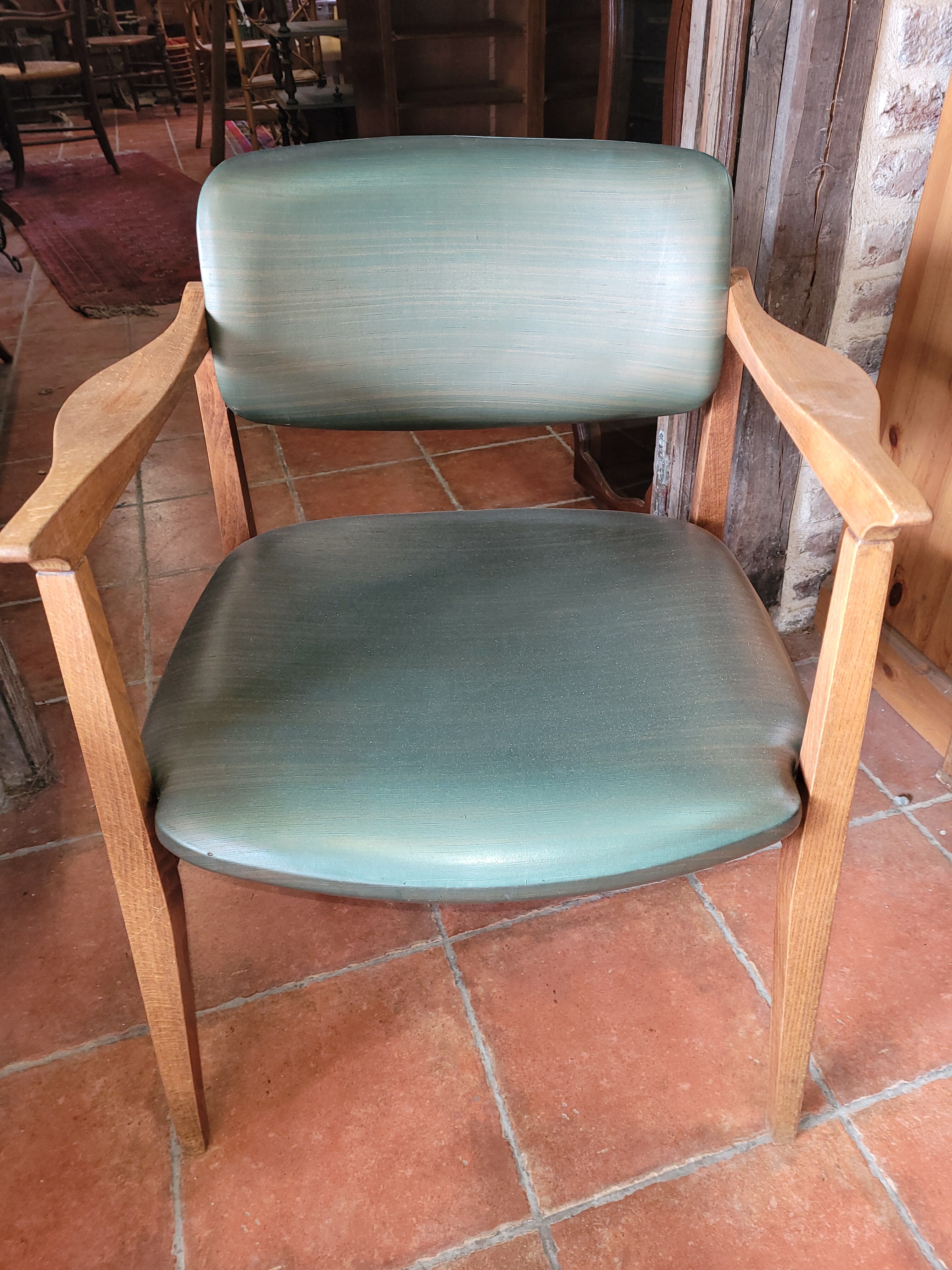 Scandinavian office chair