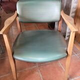 Scandinavian office chair