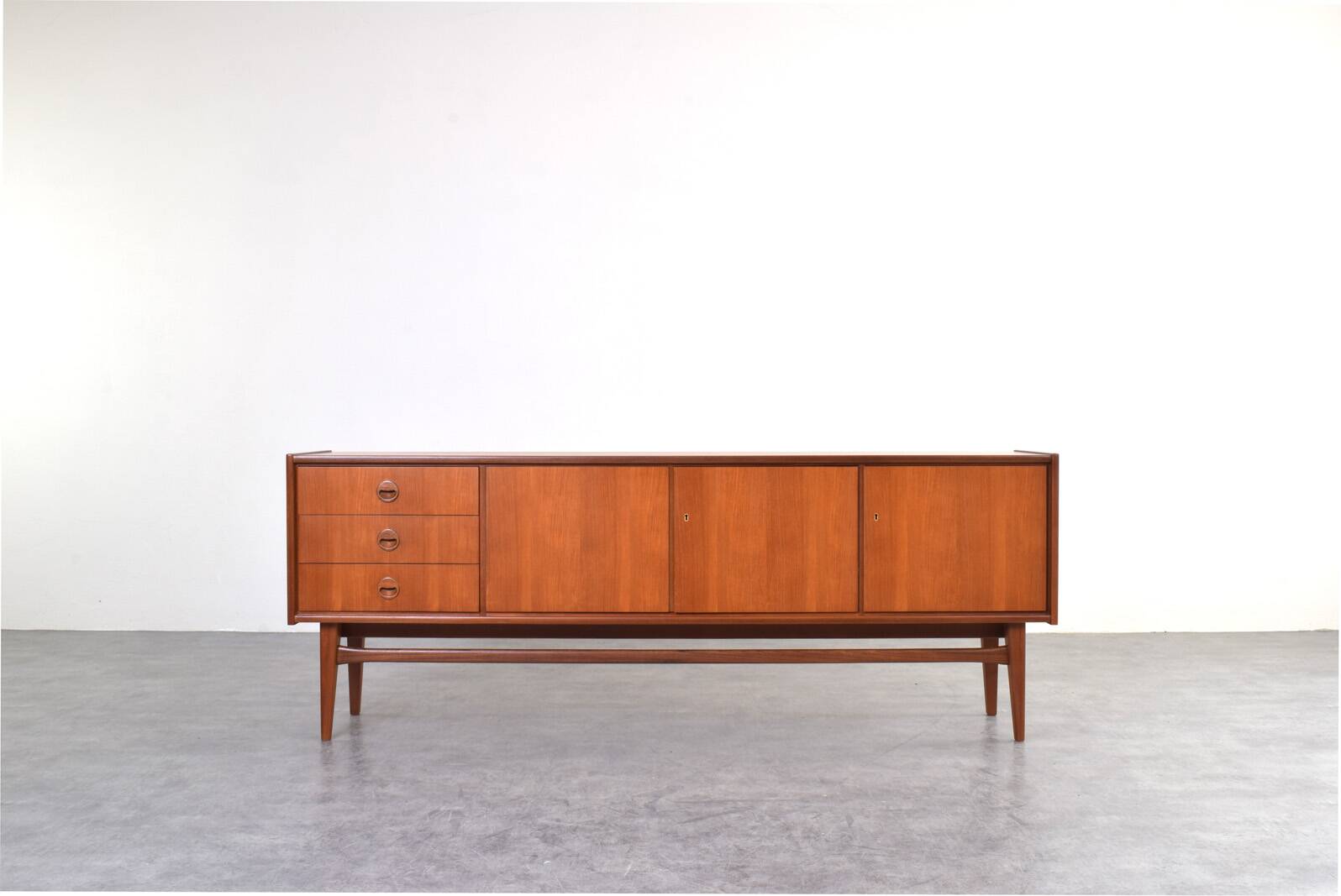 Mid-Century Teak Sideboard Model Premium from Bartels, 1960s.