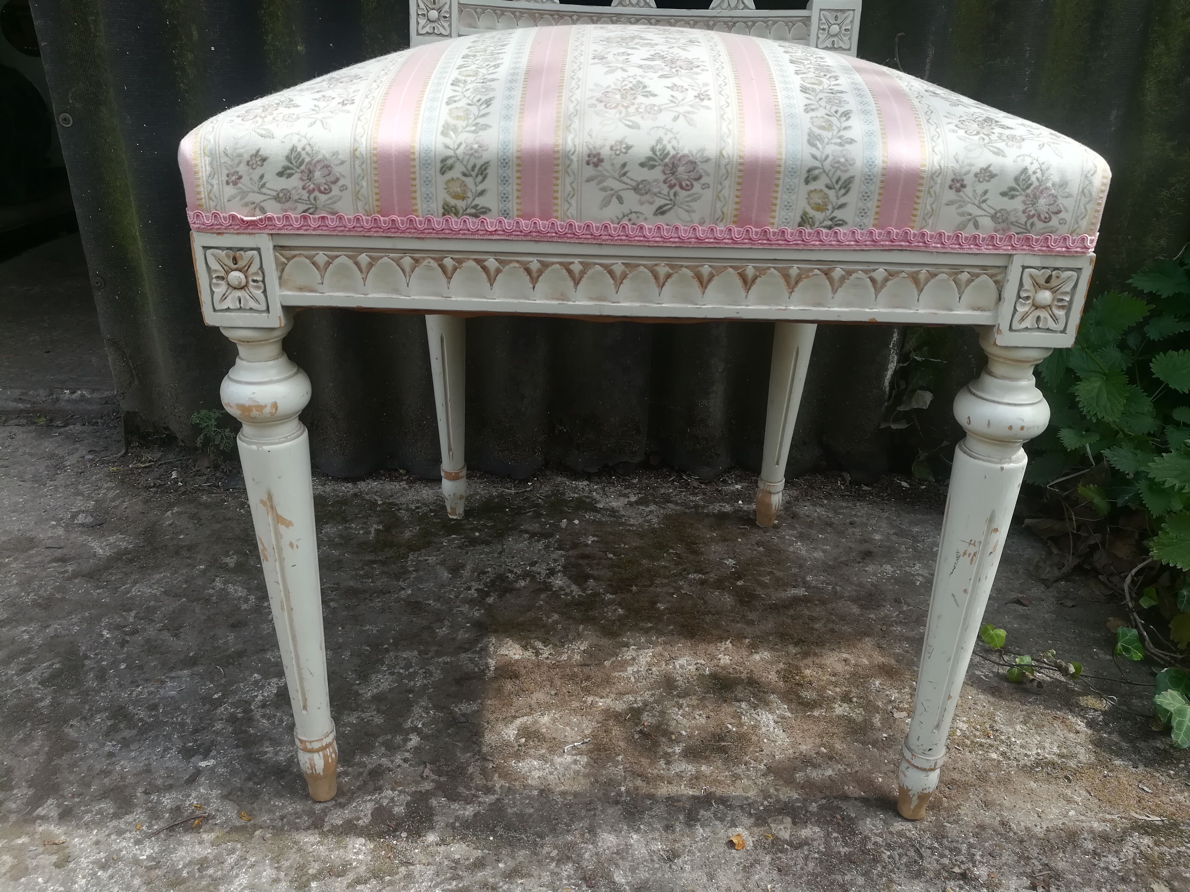 Series of 4 patinated Louis XVI style chairs