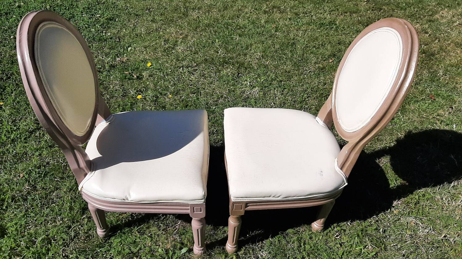 Paire de chaises médaillon enfant