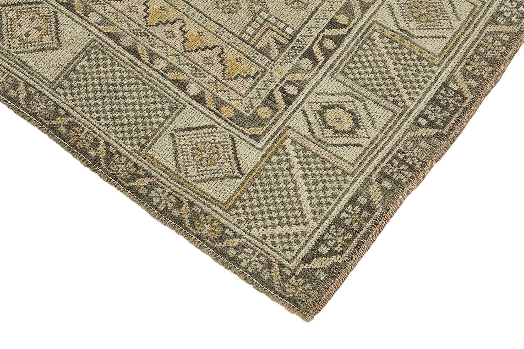 Turkish Vintage Anatolian Rug 147 cm x 223 cm