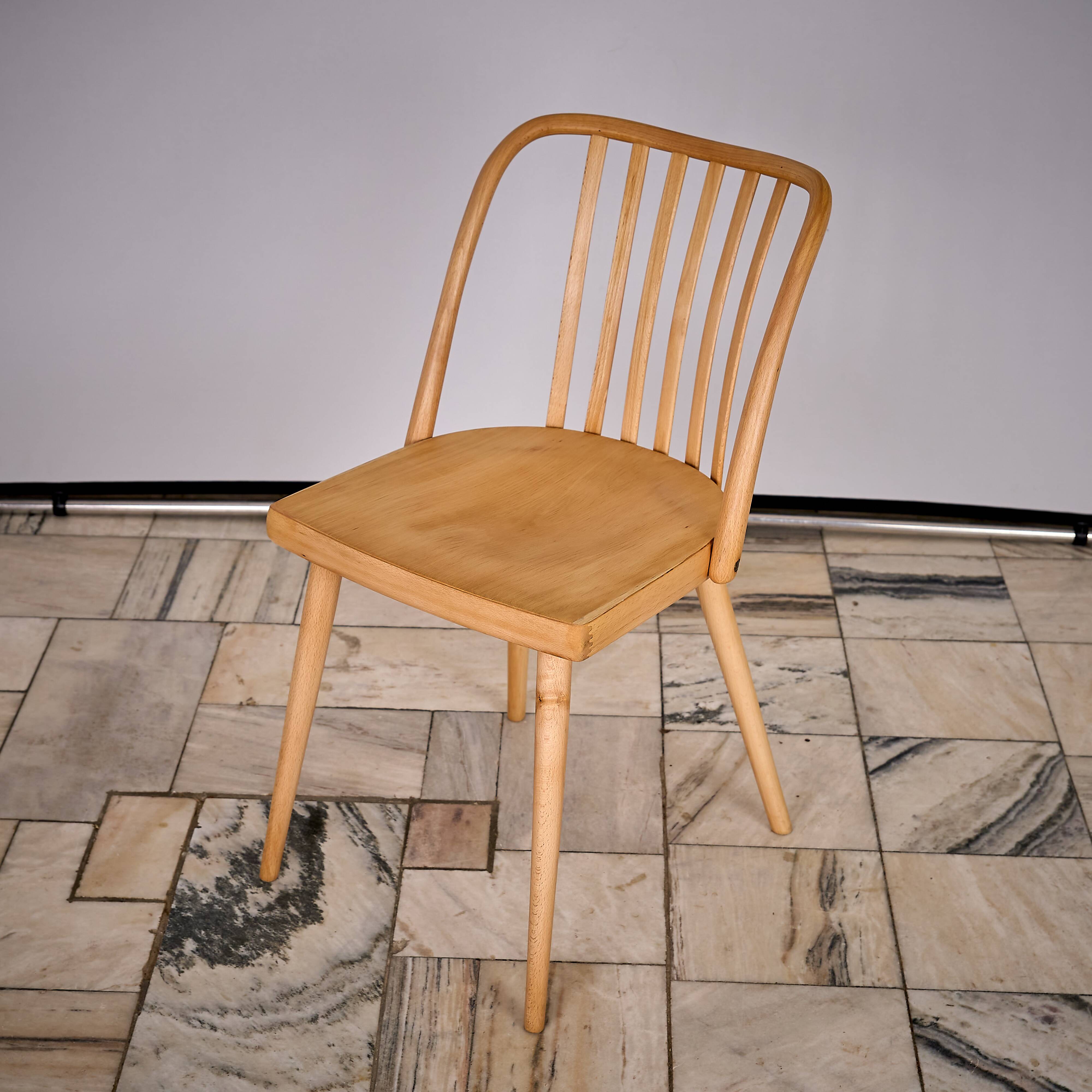Ensemble de 3 chaises emblématiques de F. Jirak et A. Suman pour Tatra Tchécoslovaquie, 1