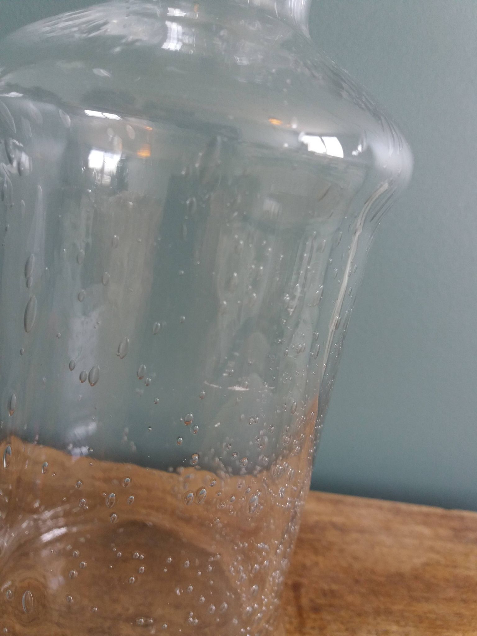 Bouteille vase carafe en verre bullé