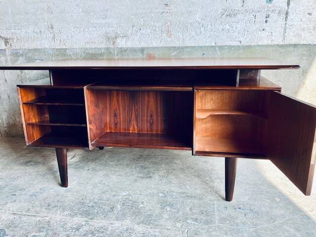 Scandinavian desk