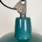 Lampe d’usine en émail vert industriel avec plateau en fonte, années 1960