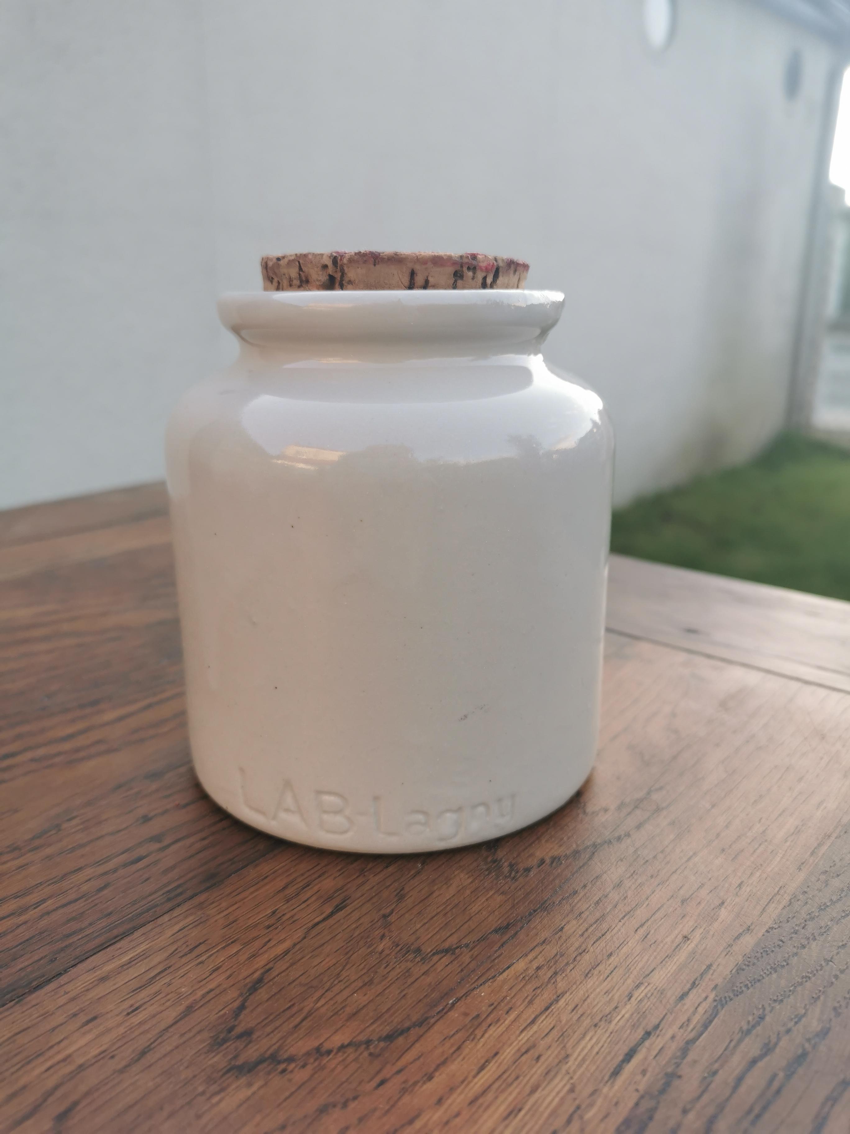 Sandstone mustard pot