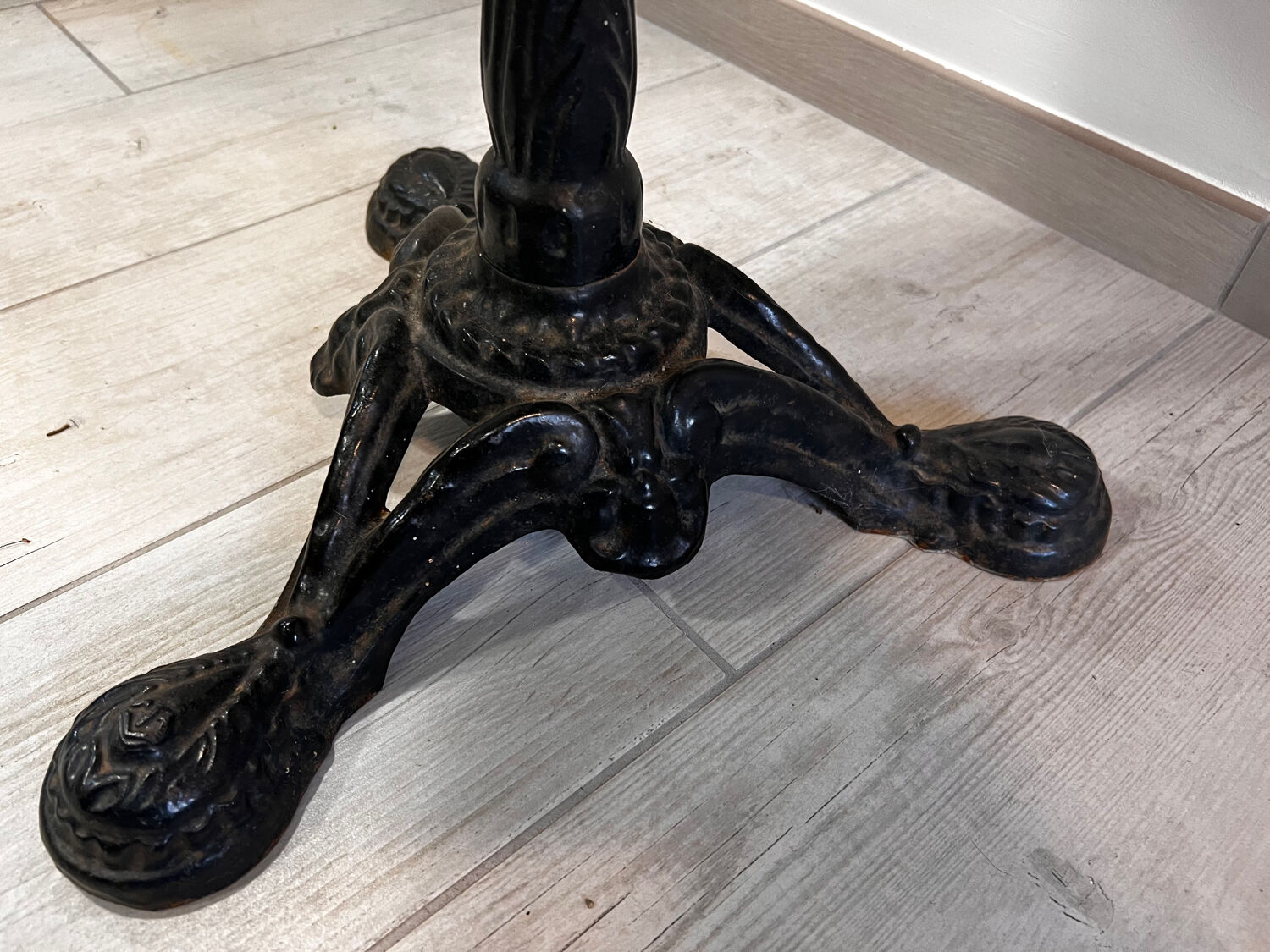 Bistro table
