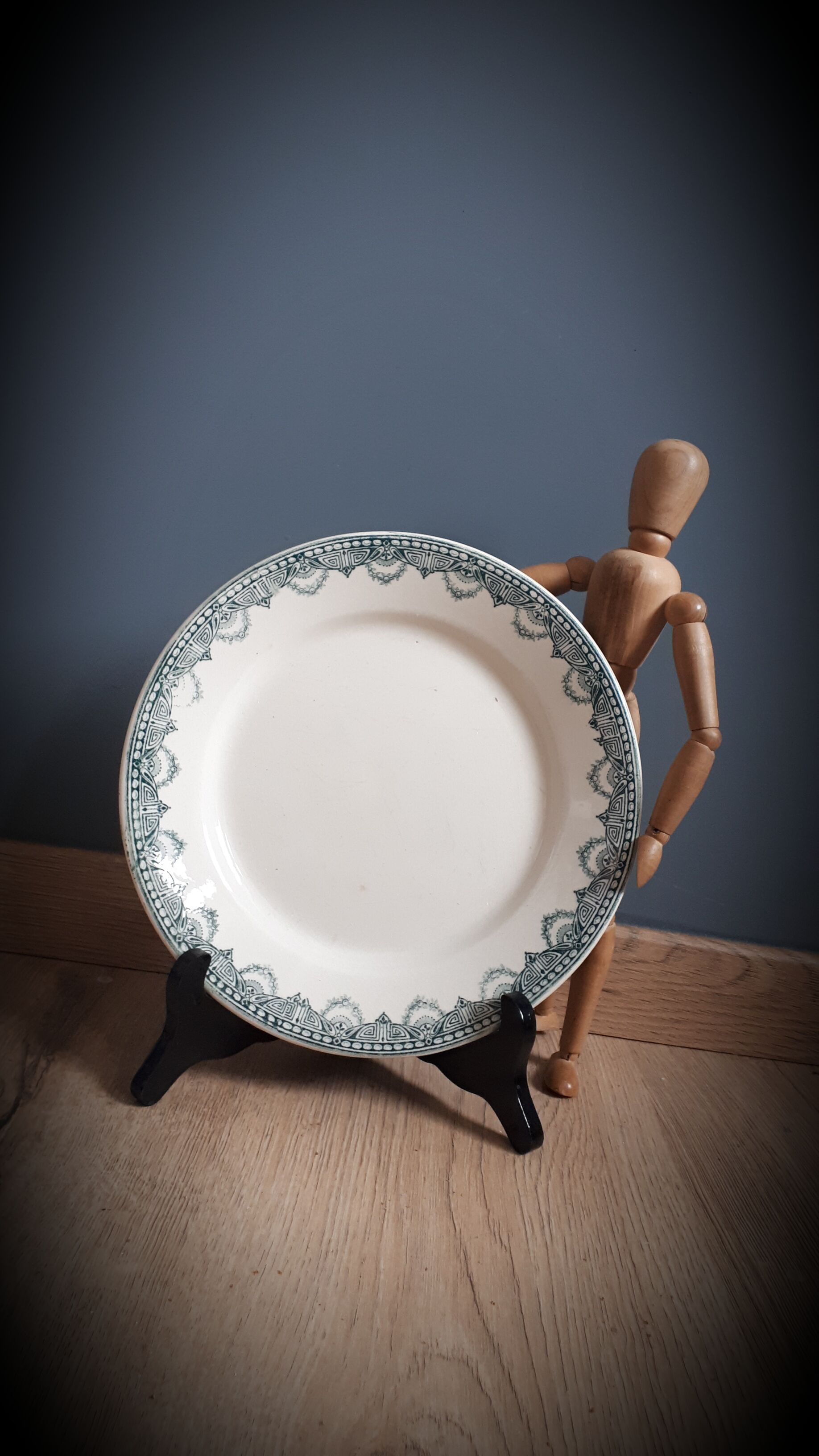 Recamier plate Terre de Fer