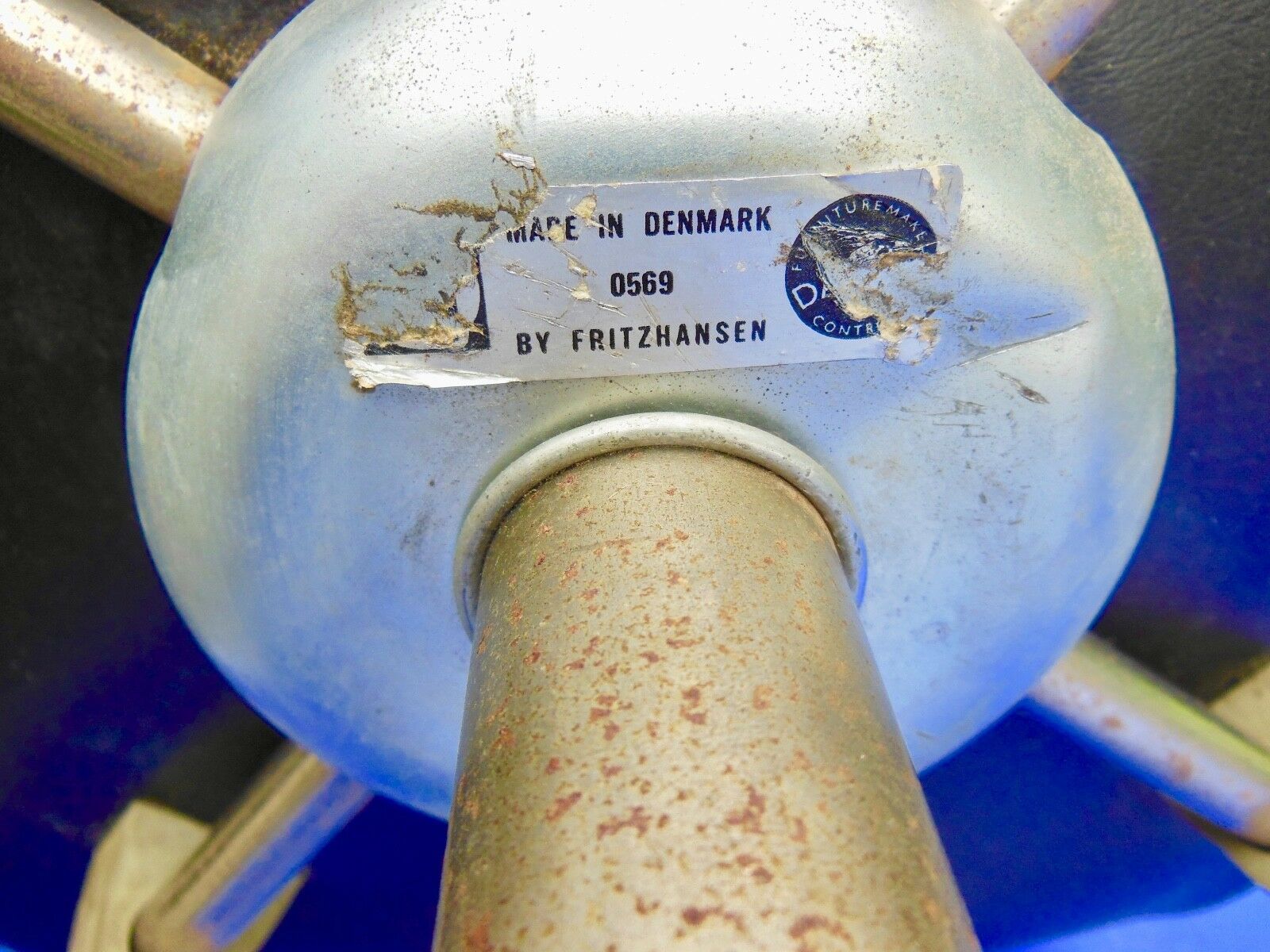 Arne Jacobsen for Fritz Hansen Chair secretary "0569" or "Hammer" original edition -vintage