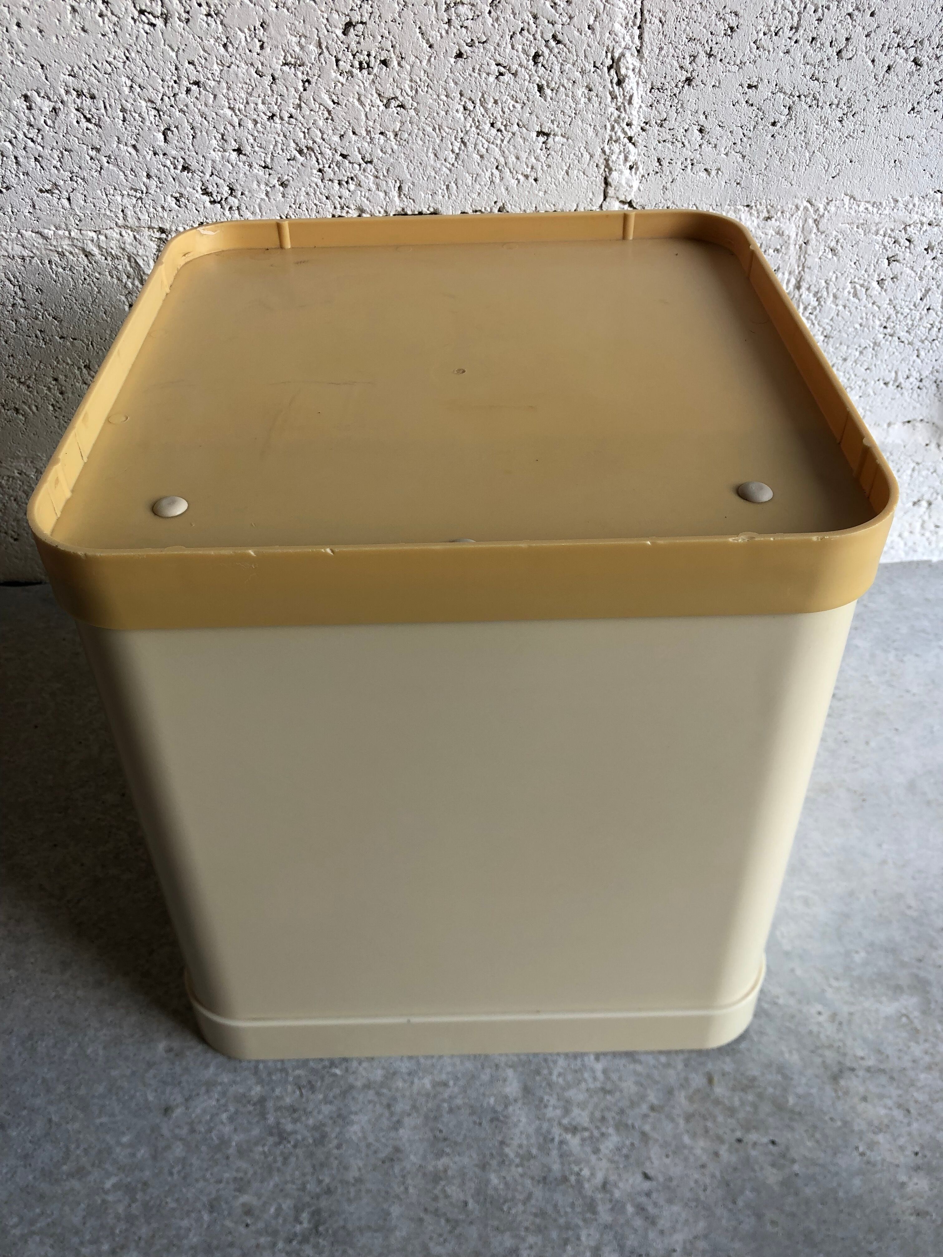 Flair service to Prisunic