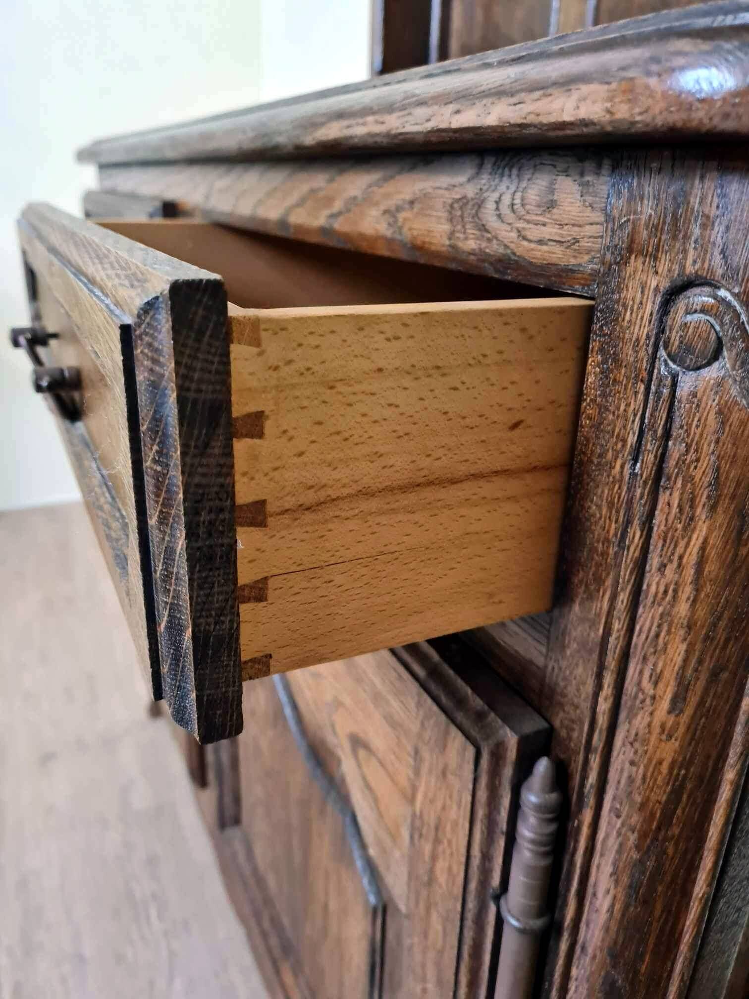 Vaisselier style louis xv en bois massif vers 1950