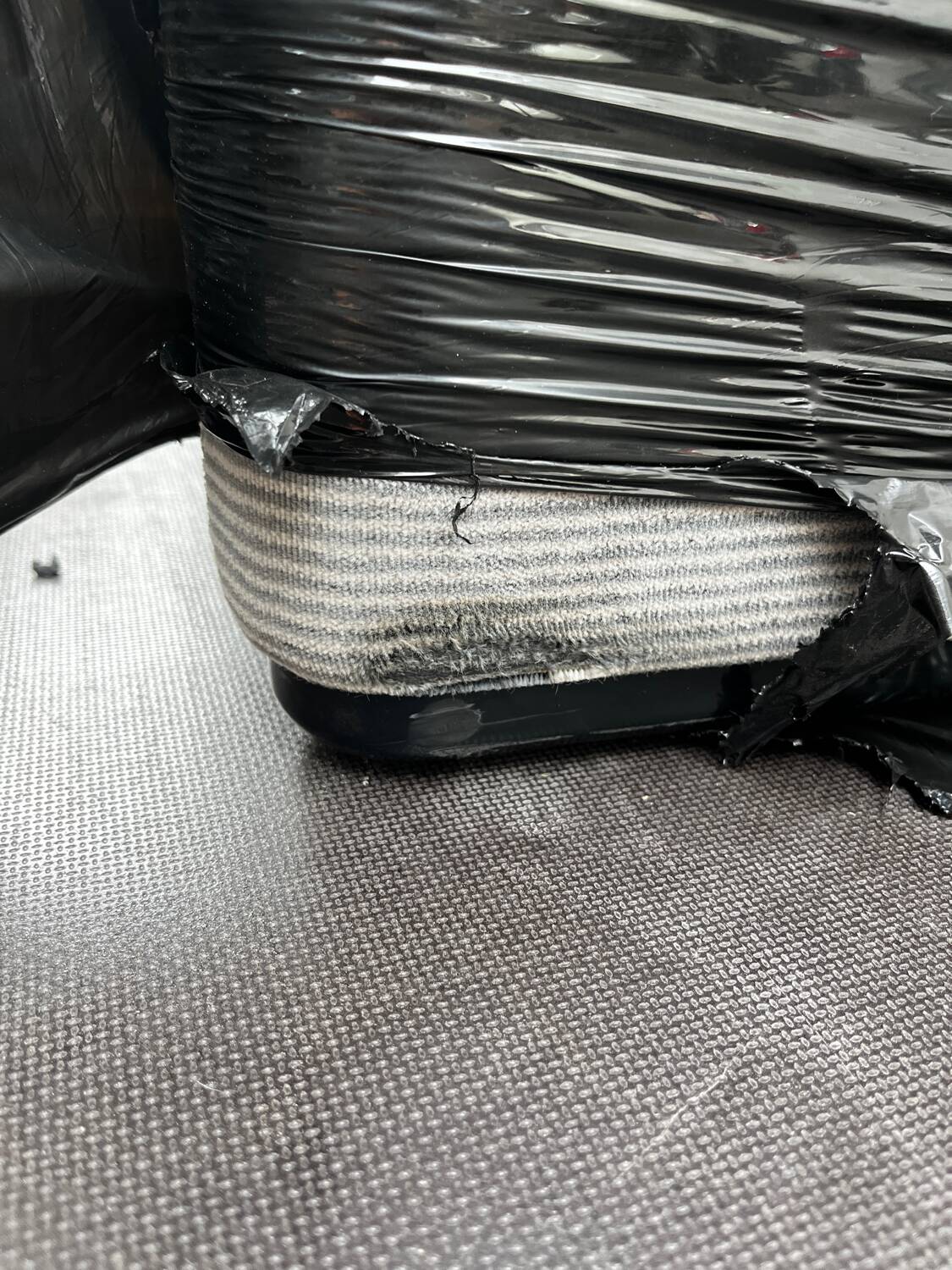 Maralunga two-seater, Vico Magistretti for Cassina