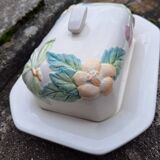 Beurrier en porcelaine fleuri