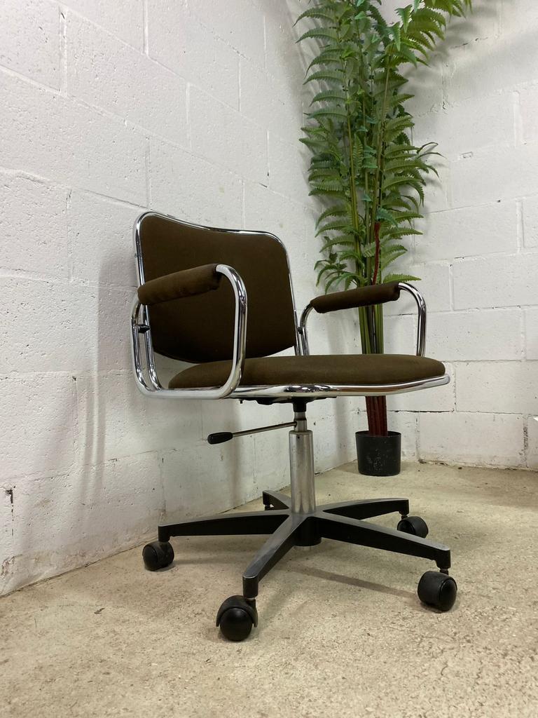 Chaise de bureau vintage avec finition chromée