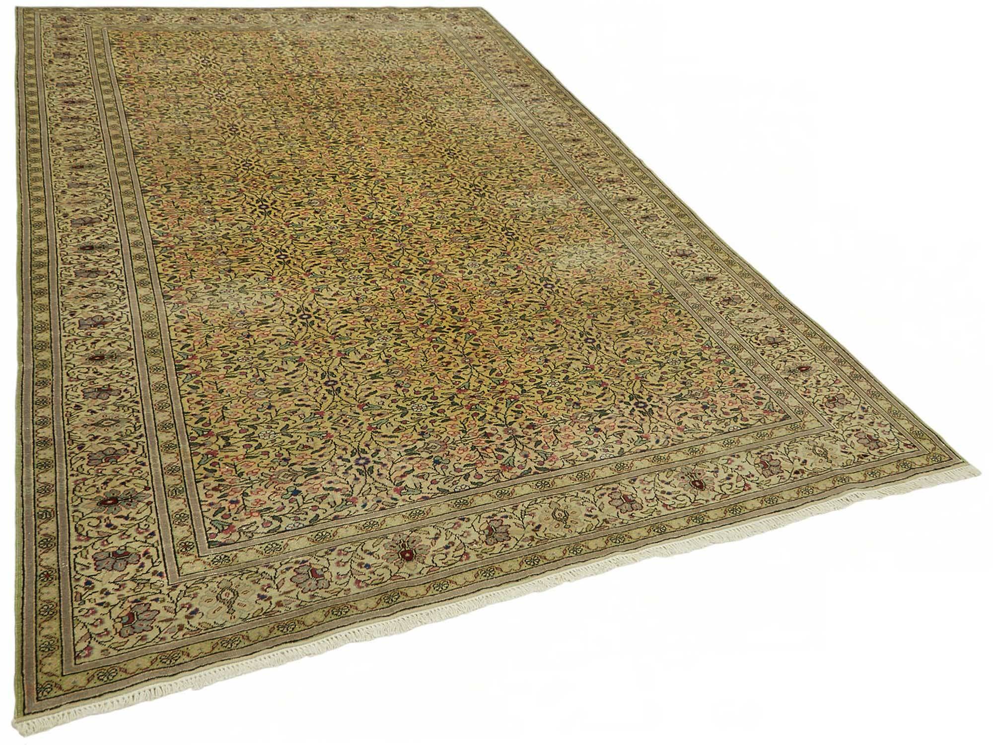 Turkish Wool Vintage Kayseri Rug 194 cm x 297 cm