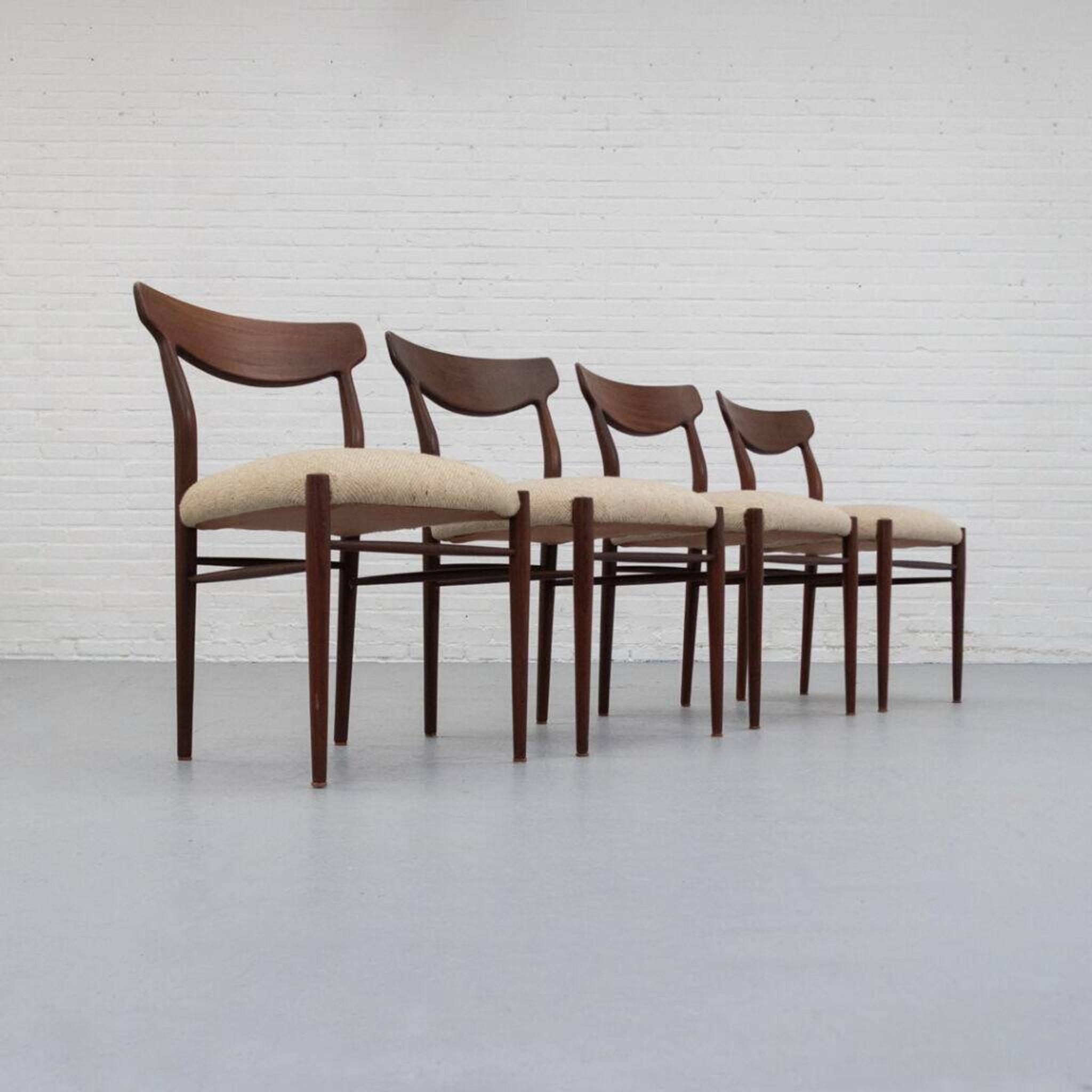 Set of 4 dining chairs by Lübke, 1960s