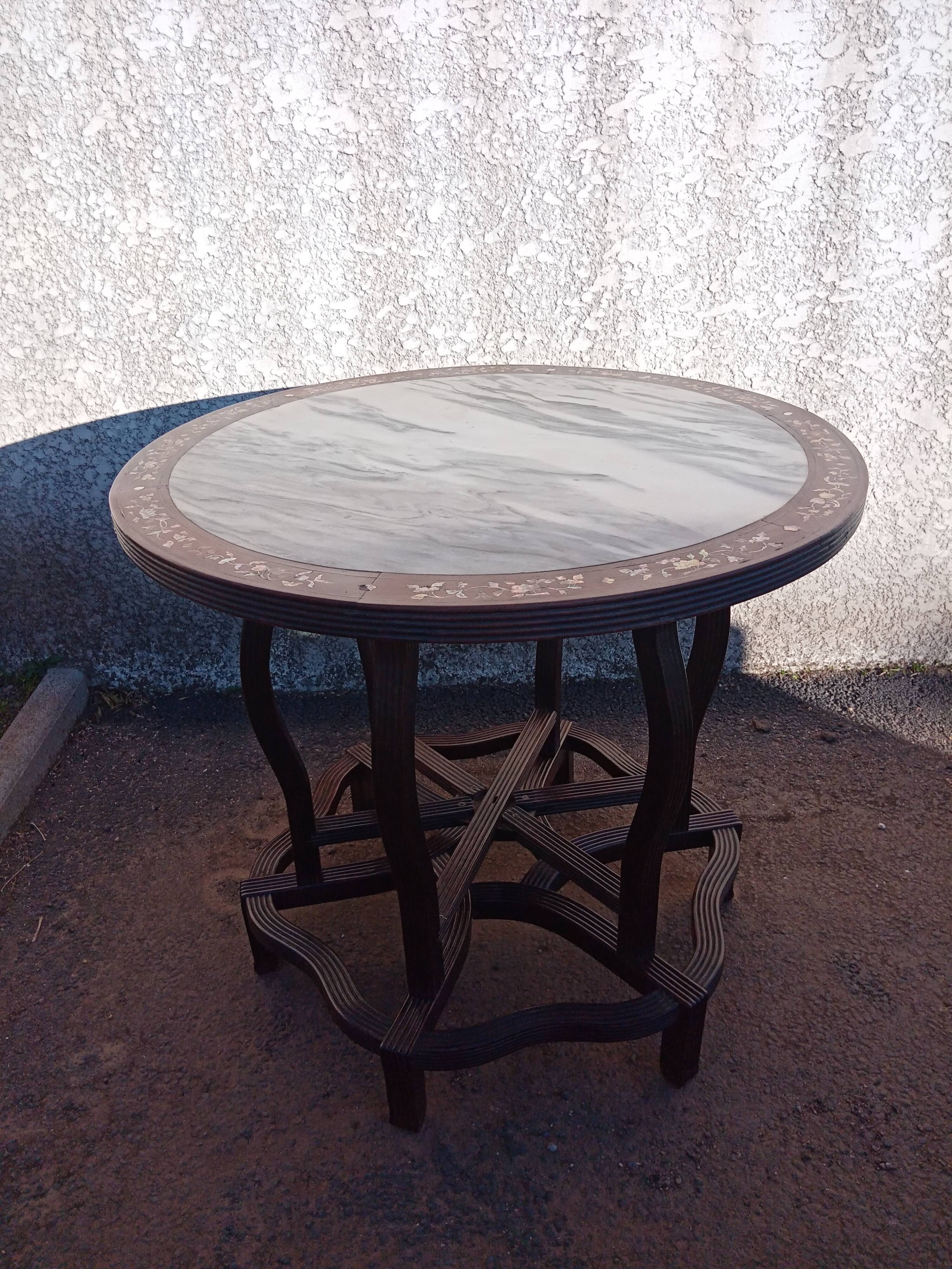 19th century Asian pedestal table with mother-of-pearl and brass inlay