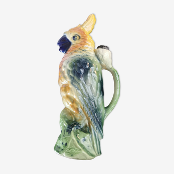 Pitcher in parrot slurry