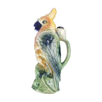 Pitcher in parrot slurry