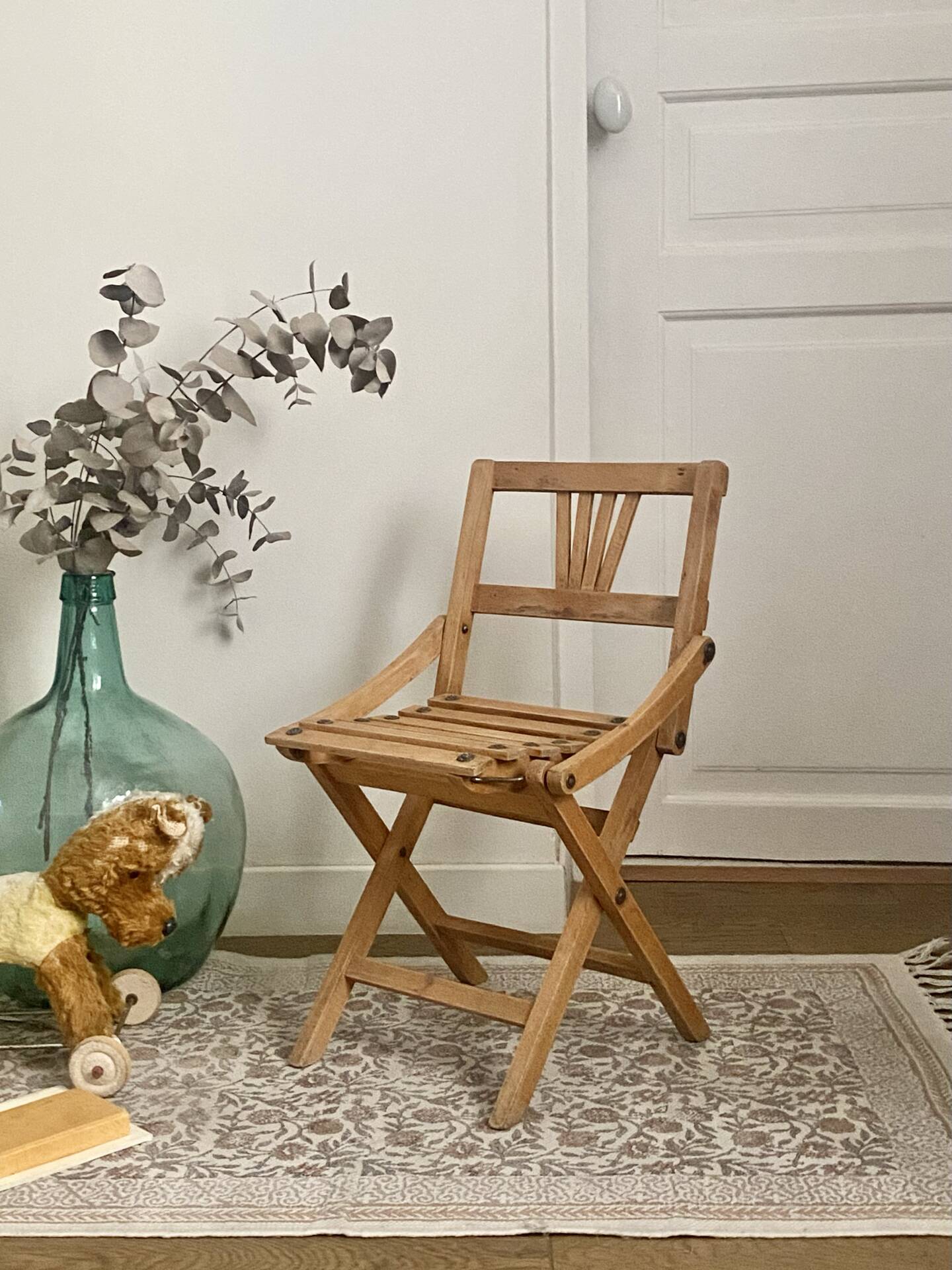 Child's chair