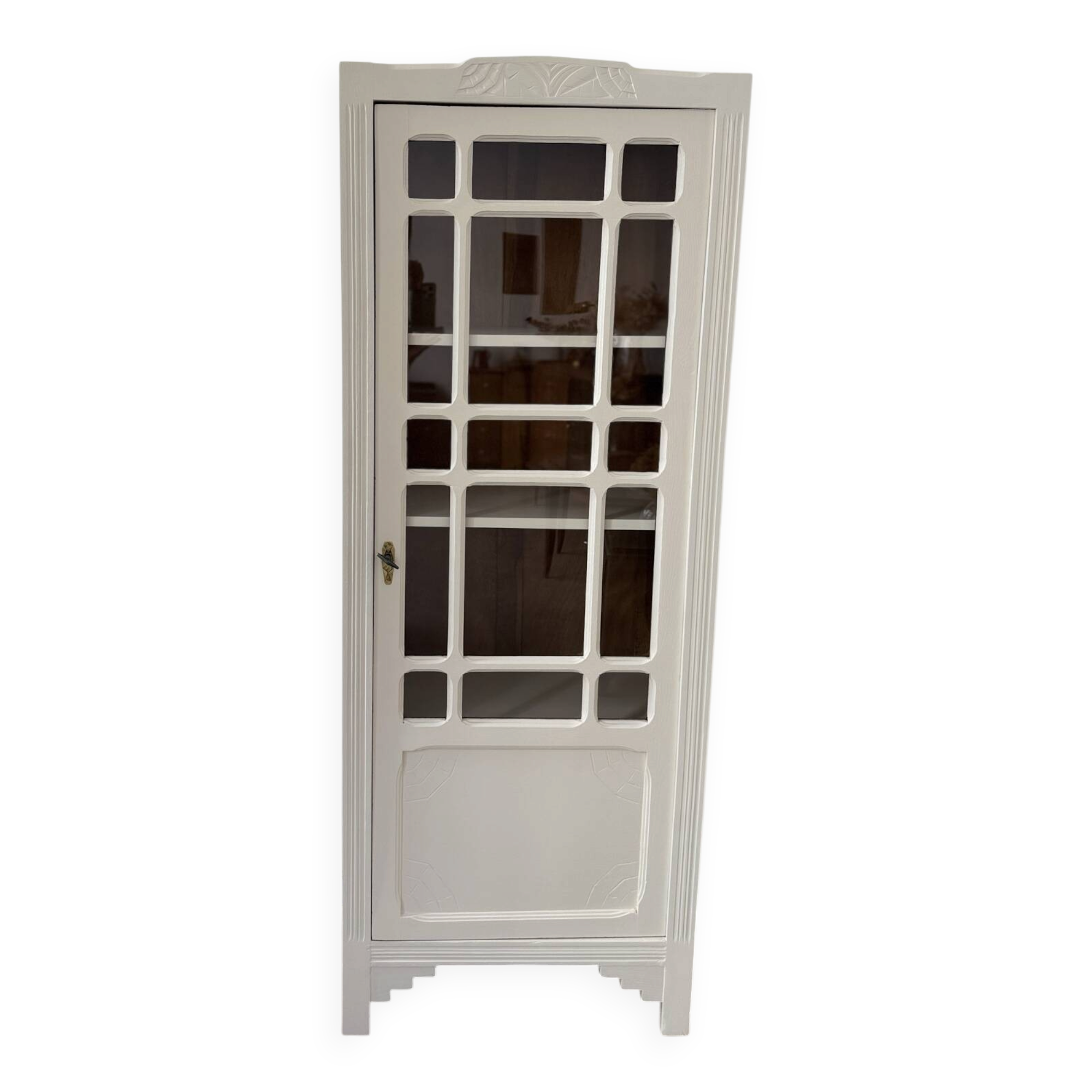 Art Deco display cabinet