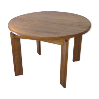 Round table in oiled solid elm House regain 1970