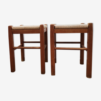 Tabourets en bois portugais