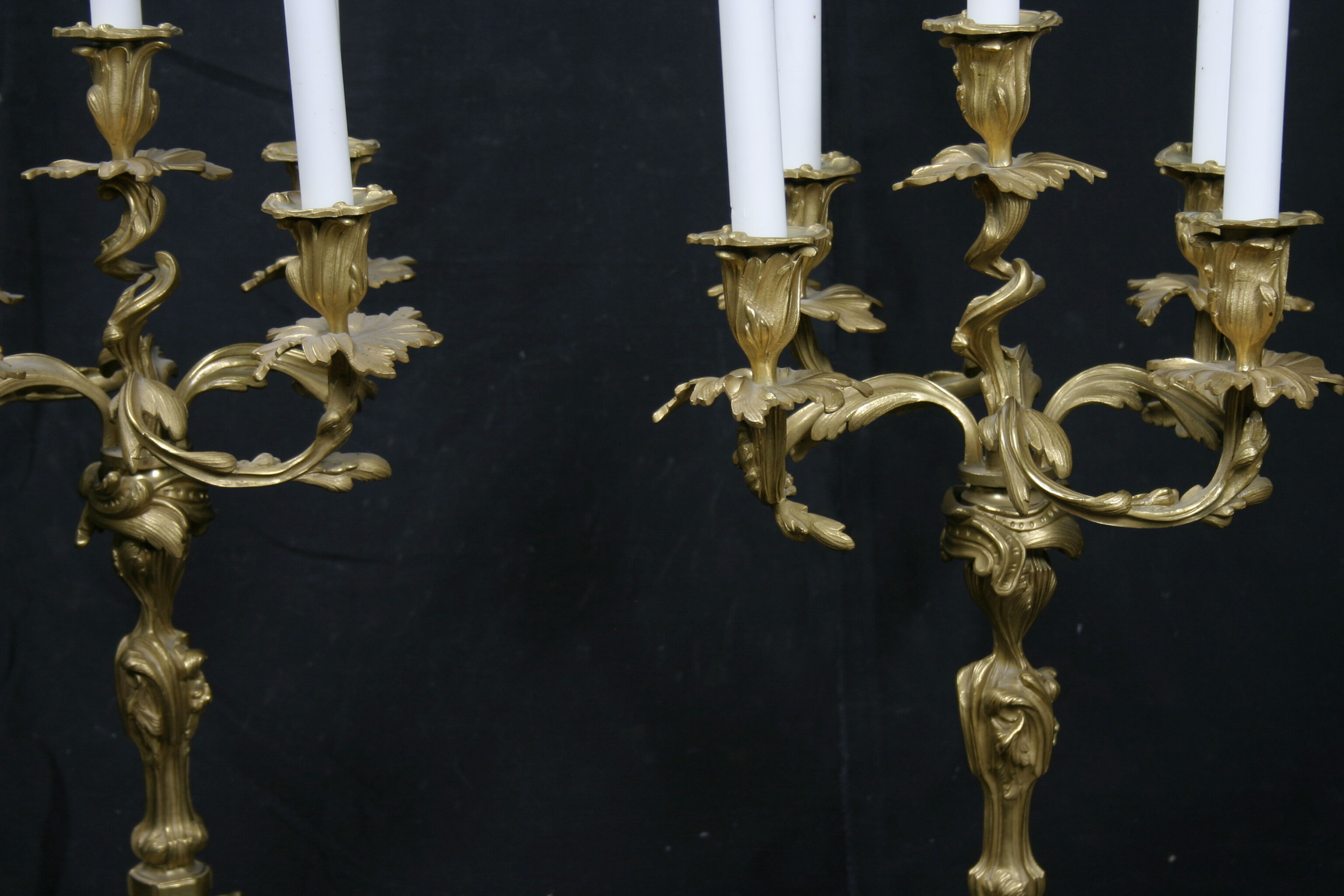 Pair of candelabra of time Napoleon III bronze, Style Louis XV