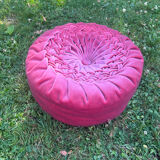 Vintage velvet pouf