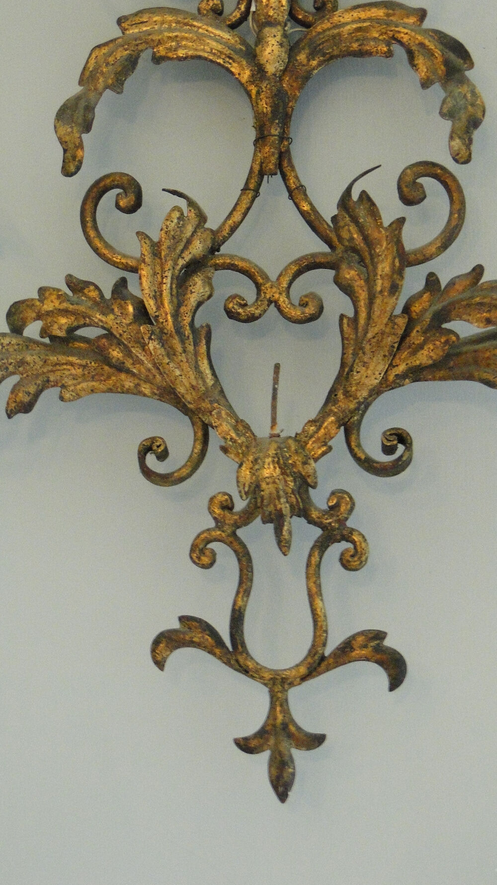 Applique murale metal doré