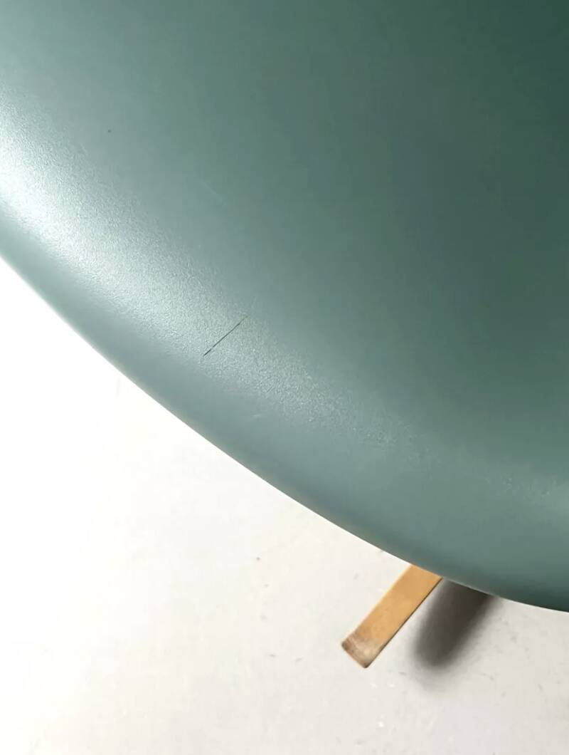 Eames Plastic Armchair RE RAR rocking chair design, Vitra edition