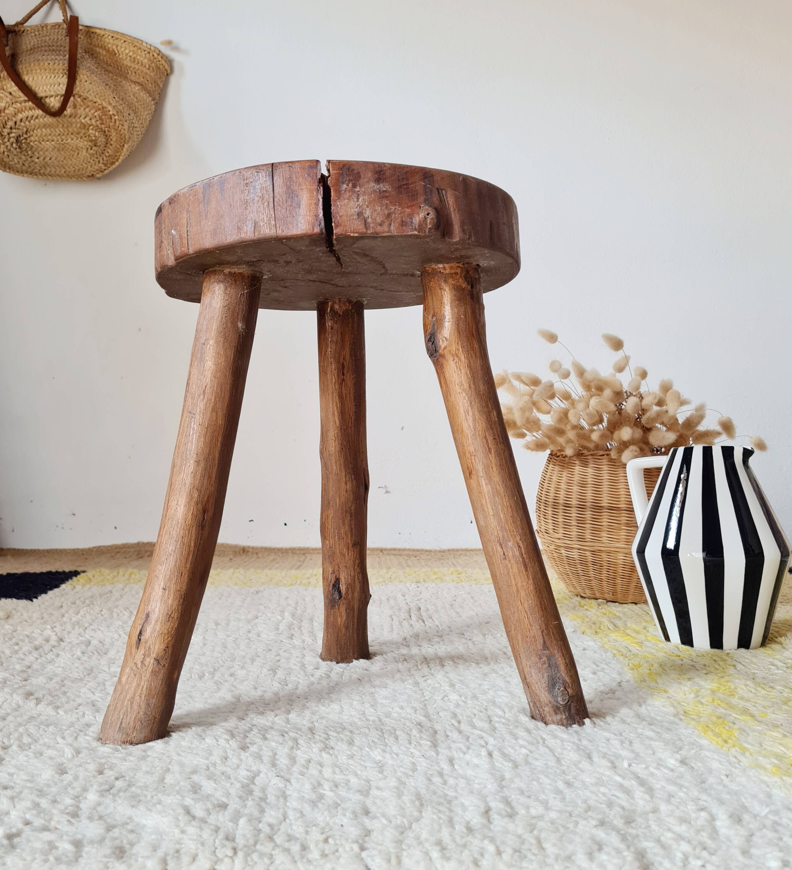 Small stool / antique stool in raw wood – Brutalist spirit