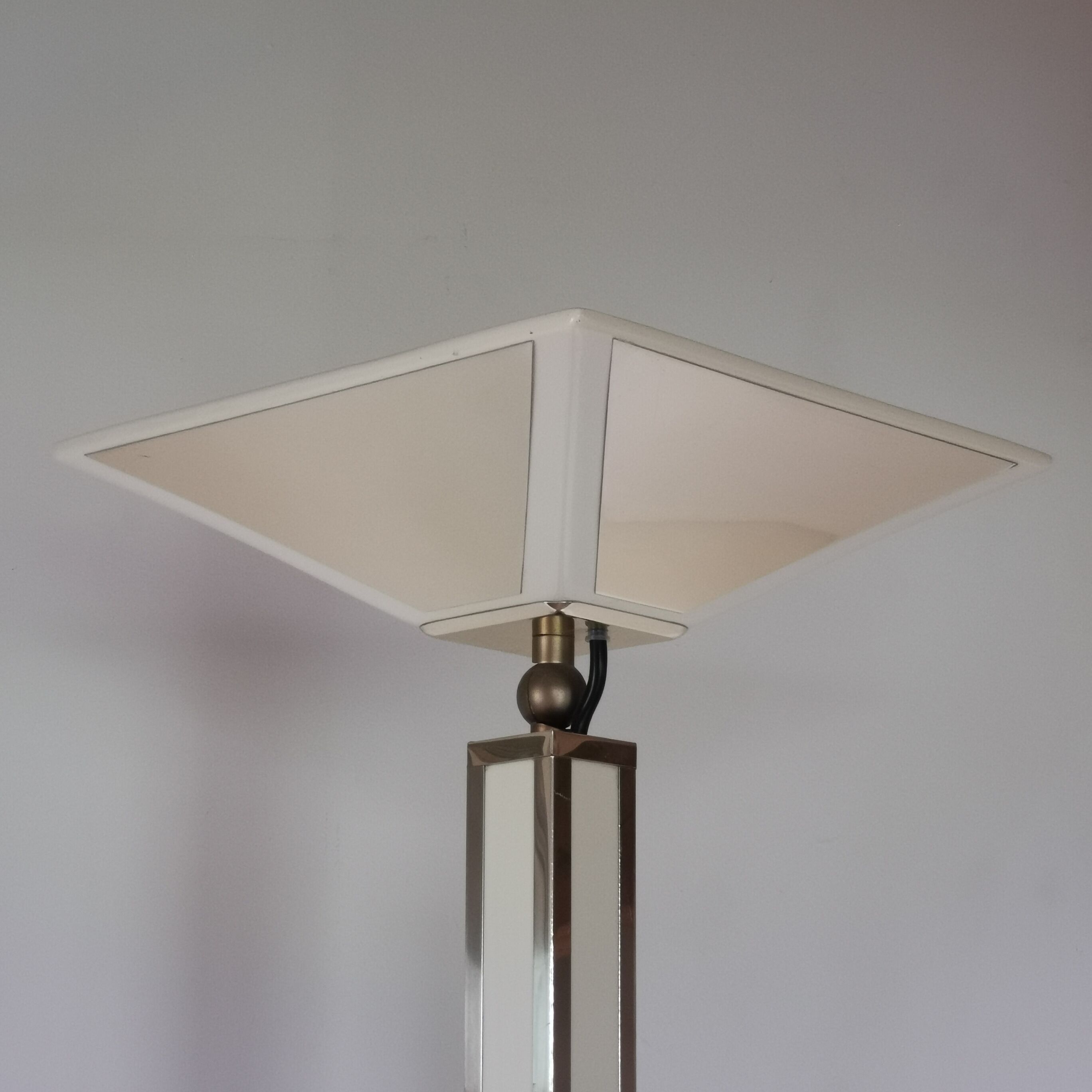 Halogen lamppost 80s