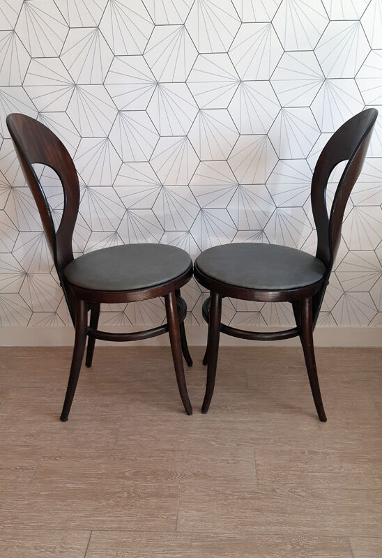 Pair of vintage Baumann chairs model "Mouette".