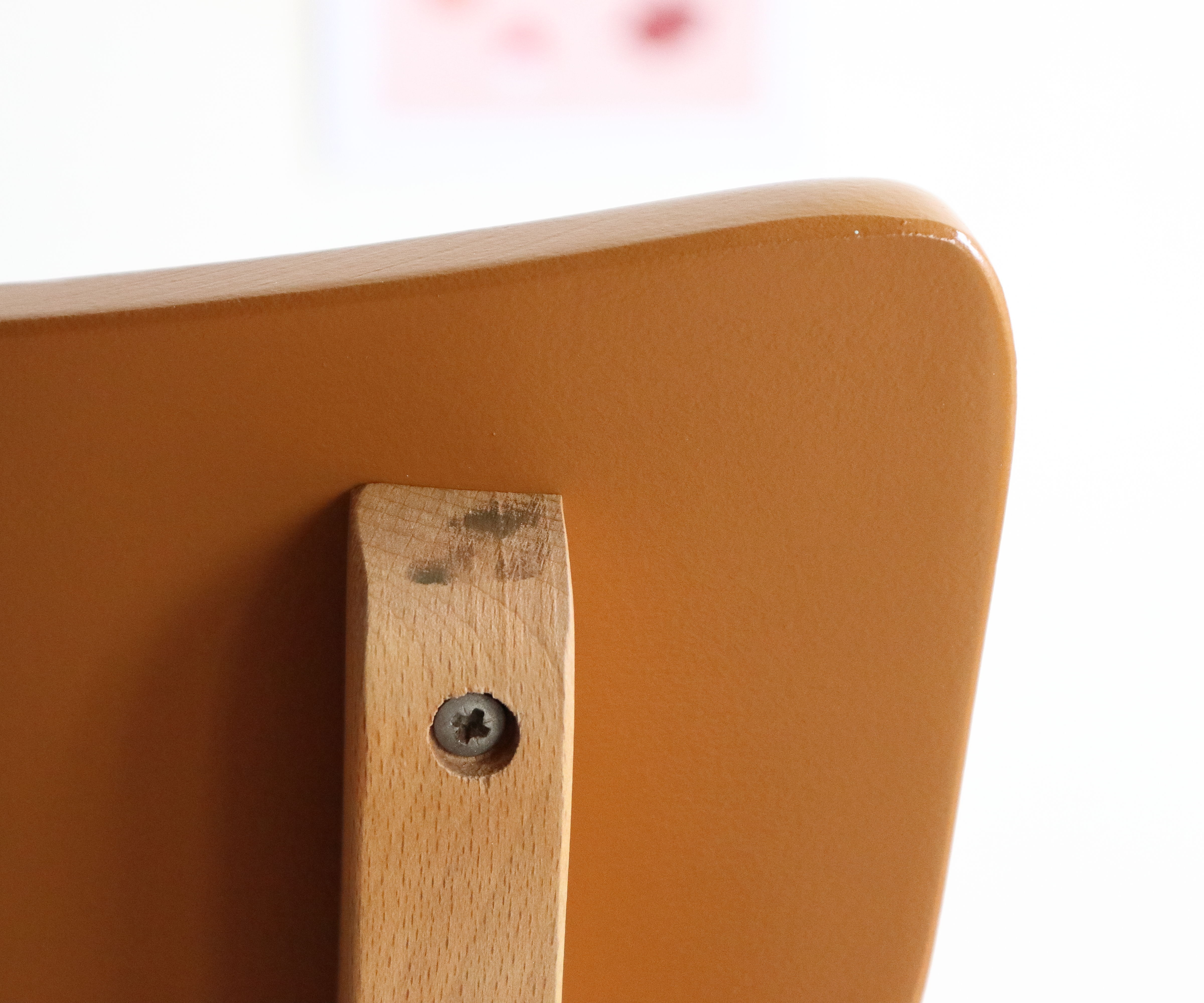 Vintage wooden bistro chair revisited