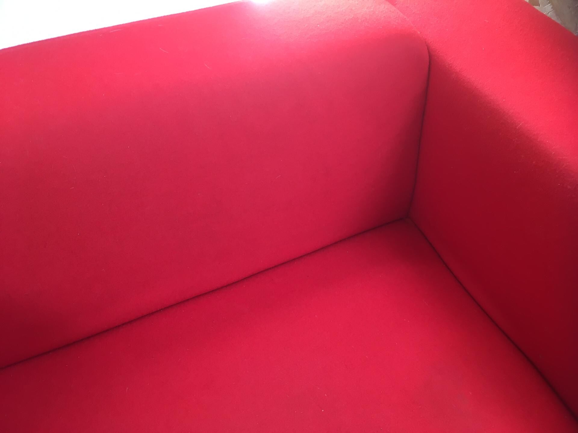 Red sofa Allen MDF Italia by Bruno FATTORINI 1998
