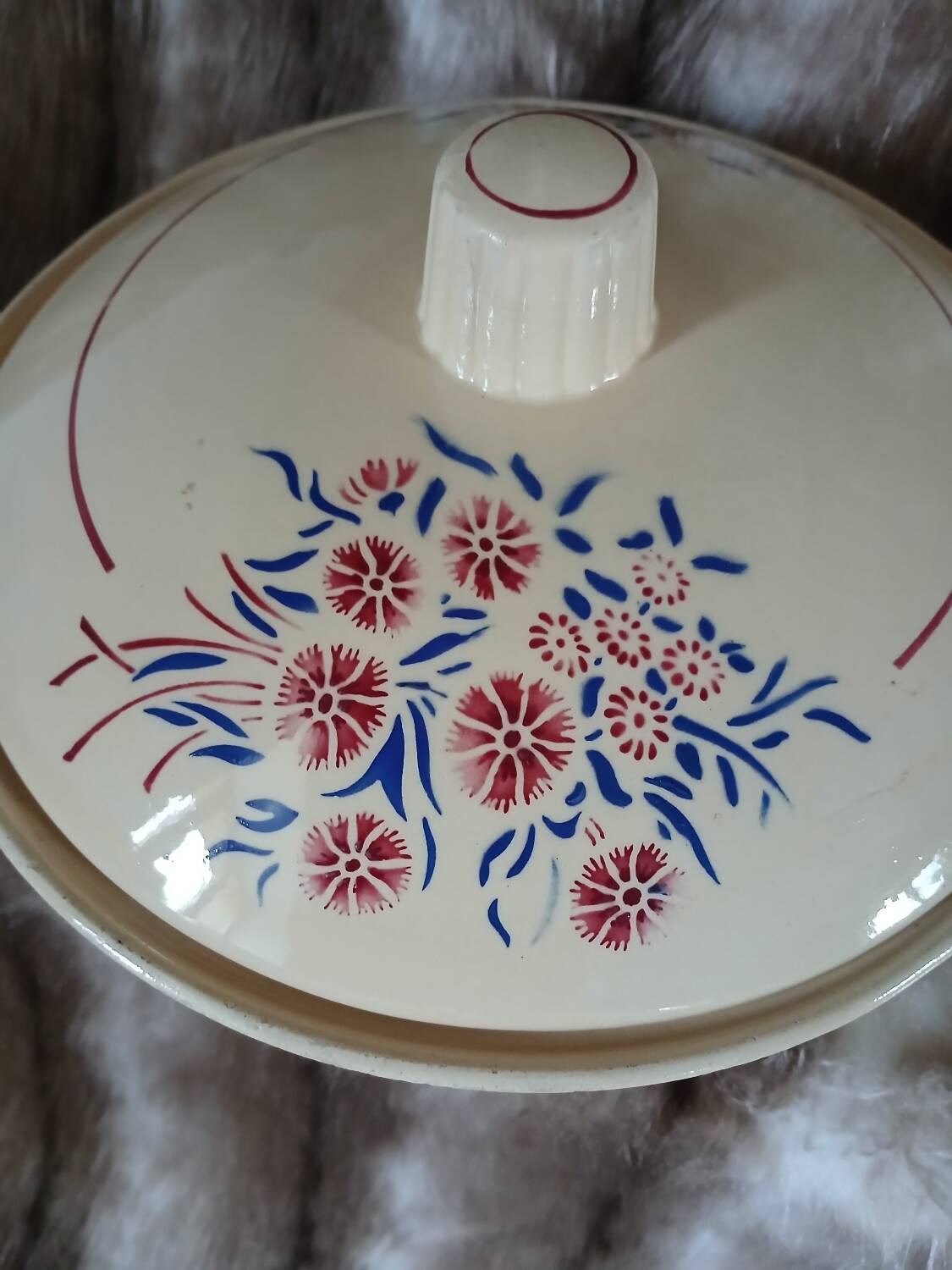 Antique soup tureen "Francine" from Badonviller